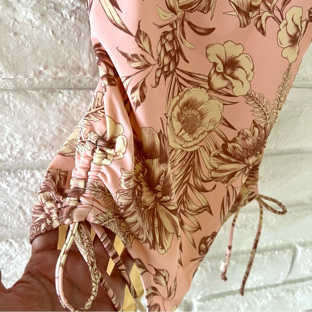 Agua Bendita Pink Brown Floral Swimsuit - Picture 5 of 6